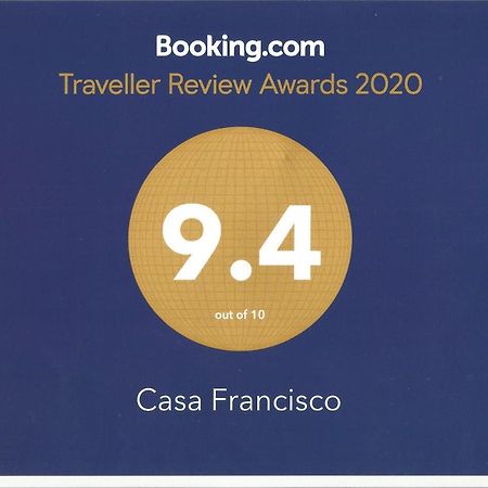 Casa Francisco Guest House Batalha Eksteriør bilde