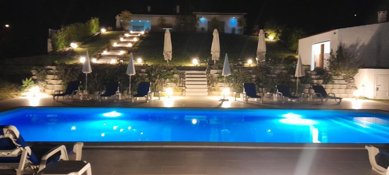 Casa Francisco Guest House Batalha Eksteriør bilde