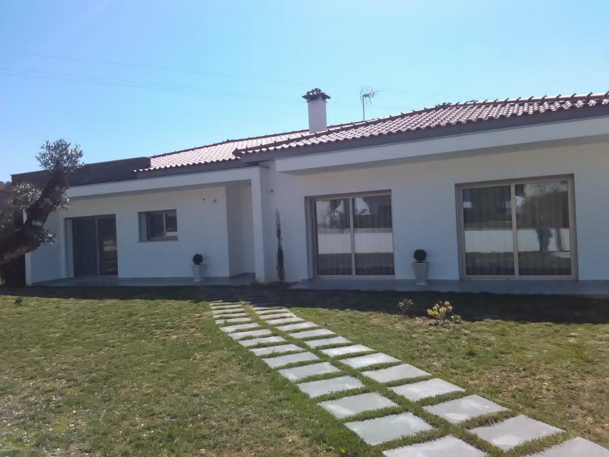 Casa Francisco Guest House Batalha Eksteriør bilde
