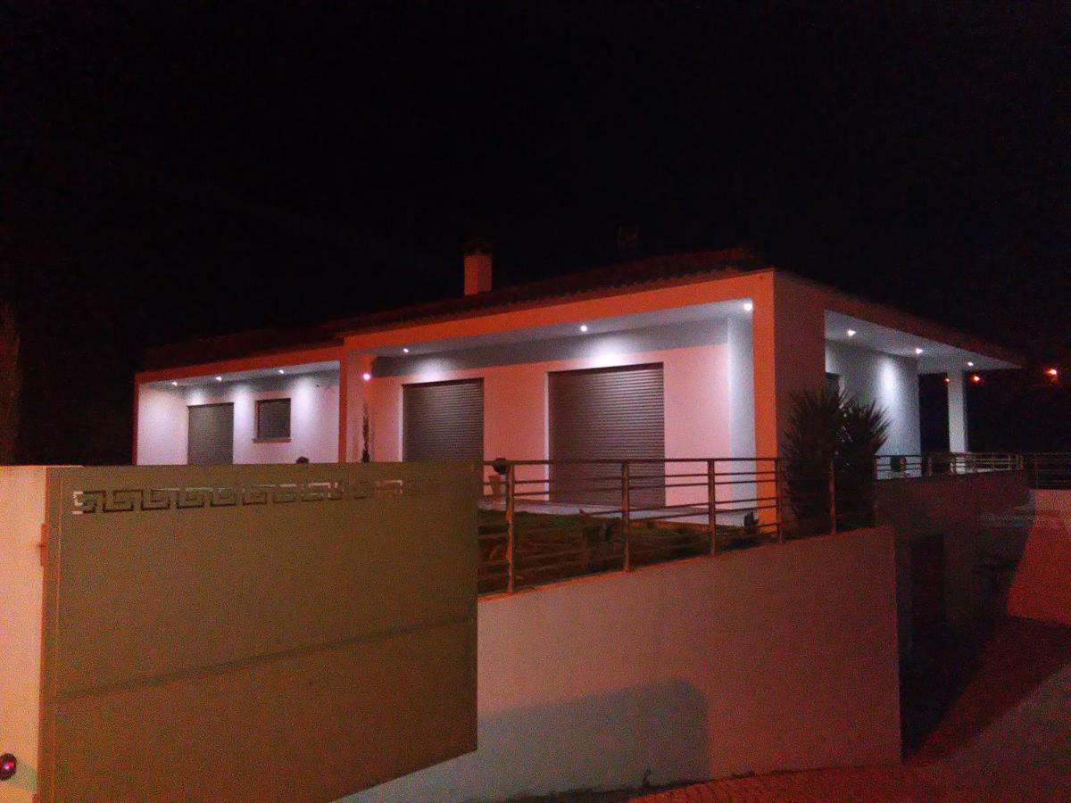 Casa Francisco Guest House Batalha Eksteriør bilde